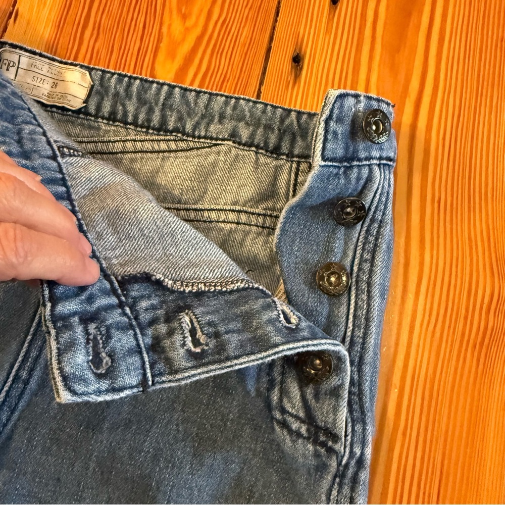 Free People High Rise "Lumineer Sailor Shorts" Denim Size 26 Festival Micro Mini - Picture 8 of 11